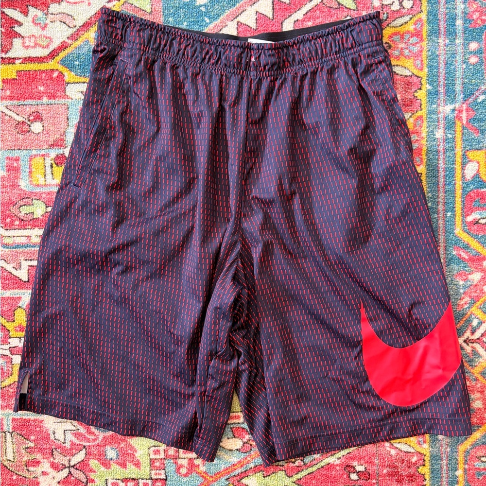 Men's Red Accent Athletic Shorts